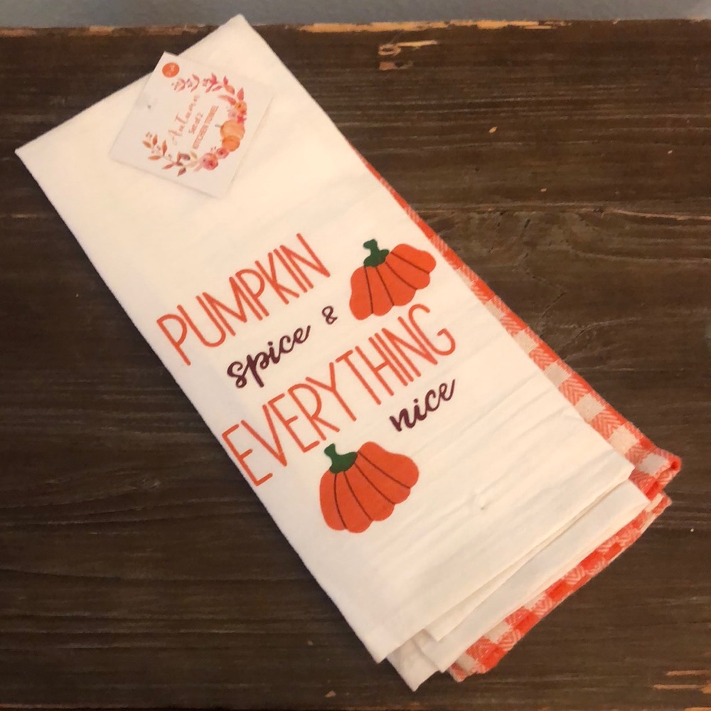 NWT S/2 Autumn Kitchen Towels
